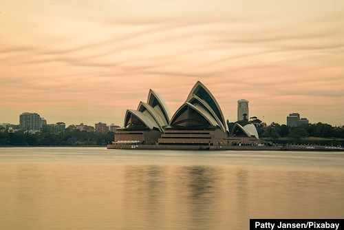 Smoke clouds over Sydney