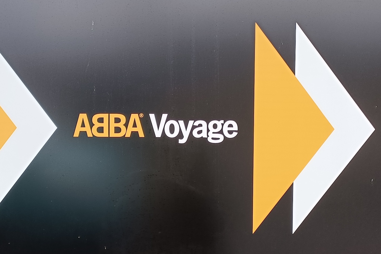 Abba logo sign